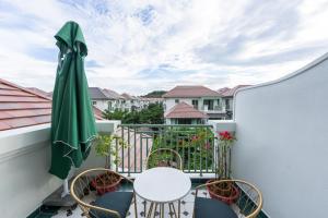 Tropical Villas Khem Beach