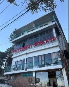 Hotel Everest Highland by Krishiv - Lakhwār