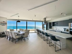 Brand New 6 Bedroom Penthouse #1010