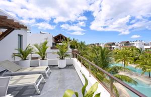 Penthouse Blue Horizon, 5 min walking from Mont Choisy beach