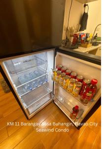 ReSa Residence at SeaWind Condo