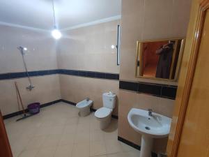 Cozy Al Hoceima Apt, Near Beach