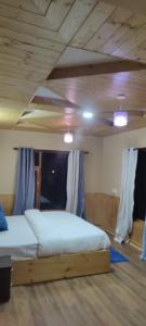 Shree Dev Narayan Hotel