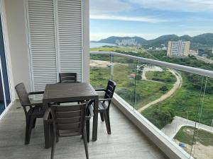 Modern & Cosy Apartment 5 Min Walk to the Beach