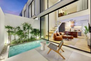 The Oasis II Townhouses by BREIG