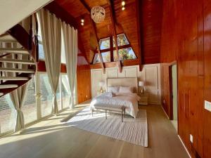 The Grand Waterside Estate Easy drive to Yosemite