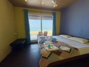 Wave n’ sea beach cottage