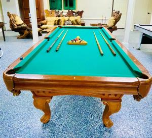 The Grand Waterside Estate Easy drive to Yosemite