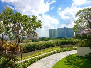 Everyday Beachfront Stylish Luxury Jomtien