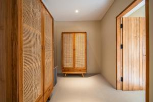 Spacious 6BR villa with 17m pool in Berawa Canggu