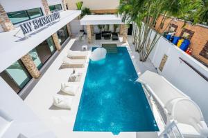 My royal beach Pool villa