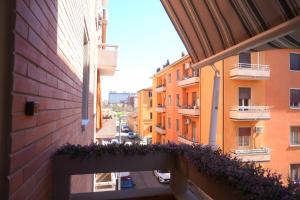 5 min da Fiera Bologna - Casa con 2 camere da letto con Parcheggio Gratuito