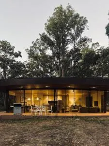 Luxury Evergreen Escape - Musk