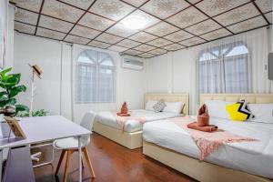 White Beach Villa, Beach Nearby