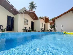 Seven Petals Cottages