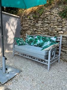 Maisons de vacances Le petit bastidon gite a Oppede avec piscine : photos des chambres