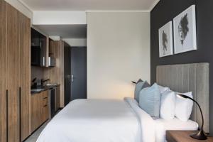 The Capital Trilogy Menlyn Maine