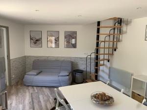 Le petit bastidon gîte à Oppède avec piscine