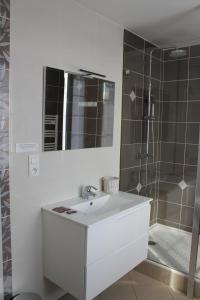 Hotels Hotel Etchoinia : photos des chambres