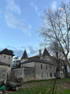 Appartements Apartment in a Renaissance castle : photos des chambres