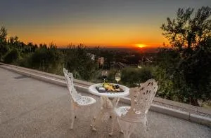 LIAPIS ESTATE Rostrevor Adelaide - Teatree Gully