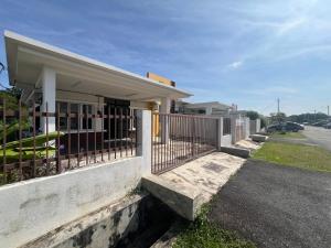 RUMAH EMBUN - Near KLIA & Sepang F1 Circuit