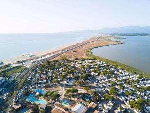 Campings Mobil-home - 8 pers - 100m des plages - tout confort - Camping Siblu 4 etoiles : photos des chambres