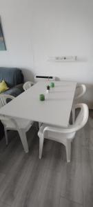 Primera línea en Cullera con piscina. Inmejorables vistas