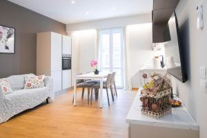 Vicino al mare Centro, AC con ascensore