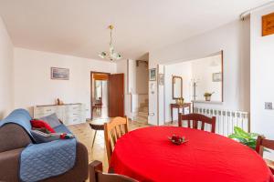 Villetta La Fara by BarbarHouse