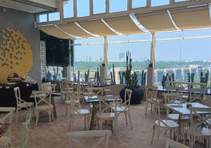 The Grantage Hotel & Sky Lounge