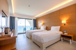 Superior Double or Twin Room with Sea View room in INFINITY BY YELKEN AQUAPARK&RESORTS KUSADASI