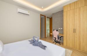 Bangtao Pool Villa with Home Cinema - PrymaVista