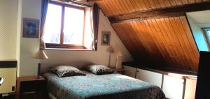 Maisons d'hotes Au verger de Marcilly : Chambre Lit King-Size Standard
