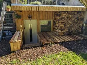 Kleine Wohnung am waldrand - Koosbüsch