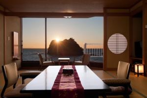 UmibenokakureyuSEIRYU海辺のかくれ湯清流