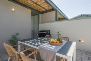 Natura Hill Villa II Sunset View