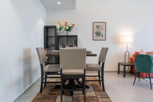Warm & Inviting 2BR Apartment in Al Barsha