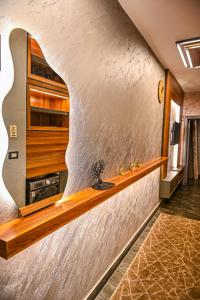 Luxury Poolside Retreat Elegant Apartment two rooms within a Seafront Hotel