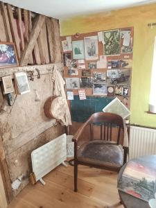 Ruhig und spartanisch Wohnen in Lichtenwalde 2