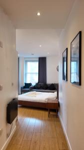 Stunning Piccadilly 1 BR Flat in London VR9