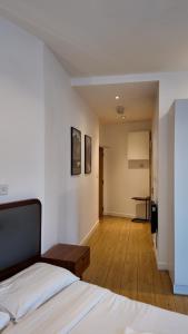 Stunning Piccadilly 1 BR Flat in London VR9