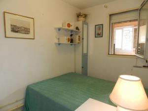 Appartements Appartement 2 pieces 4 couchages a LA LONDE LES MAURES LAL150-091 : photos des chambres