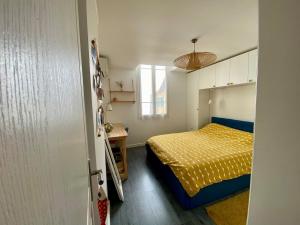 Duplex 80m2 port de nice, direct aéroport avec le tram