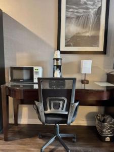 Big Bird Inn Wawa, SureStay Collection by Best Western