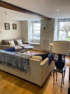Monmouth House Apartments, Lyme Regis Old Town, dog friendly