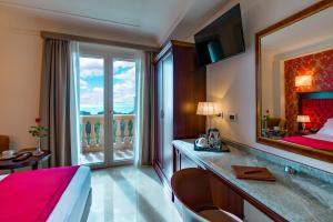 La Paloma Blanca Hotel