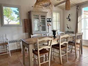 Maisons de vacances Maison 5 min de l-ocean avec jardin : photos des chambres