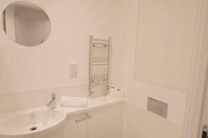 Redcross Street studio 306