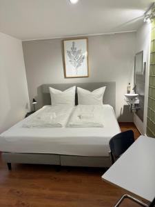 The Suites City Apartments